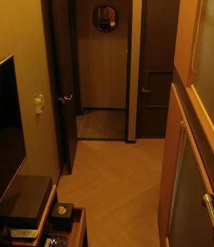 Hotel Gray *