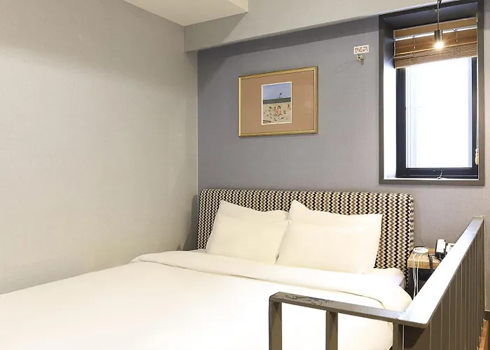 Hotel Gray *