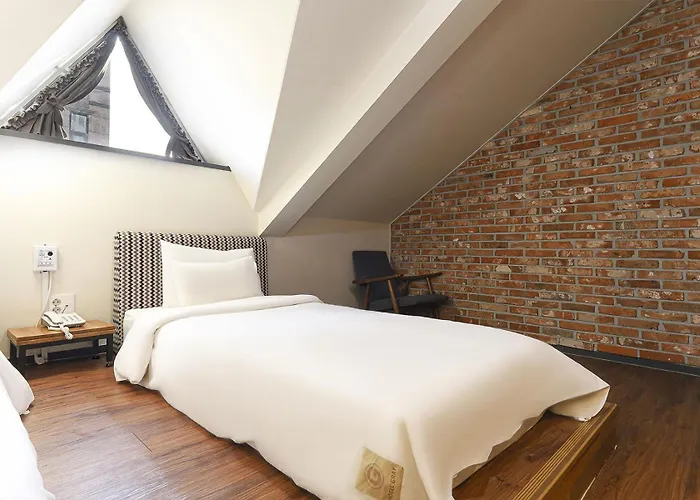 Gray Hotel Busan
