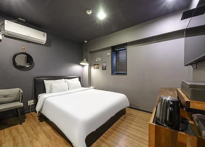 Gray Hotel Busan